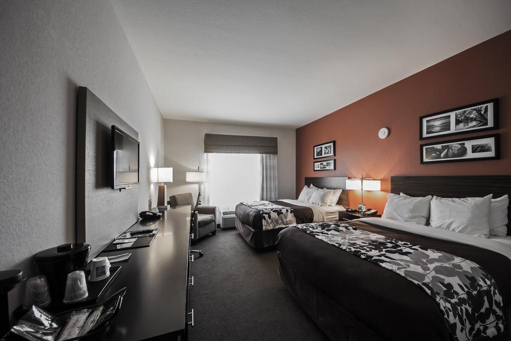 Sleep Inn & Suites Hennessey North Eksteriør billede