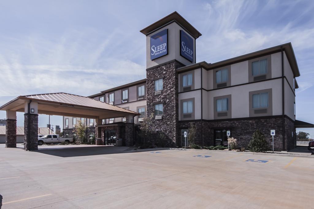Sleep Inn & Suites Hennessey North Eksteriør billede